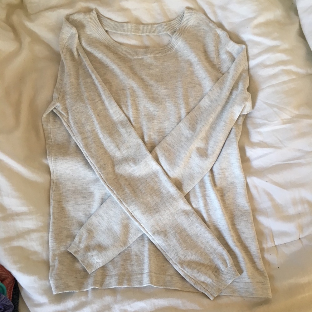 Fabletics long sleeve top with open back